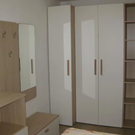 아파트 Apartma Manfreda 보베츠
